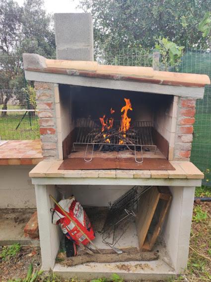 Cottage Su Merti Country Iglesias Εξωτερικό φωτογραφία
