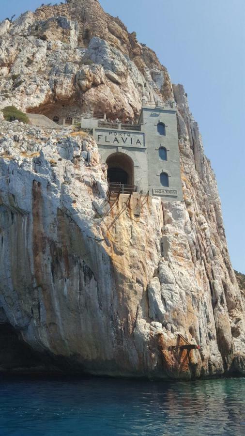 Cottage Su Merti Country Iglesias Εξωτερικό φωτογραφία